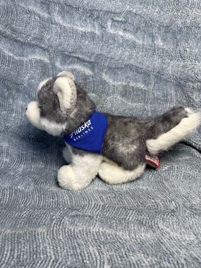 Alaska Airlines Husky Plush with Blue Bandana